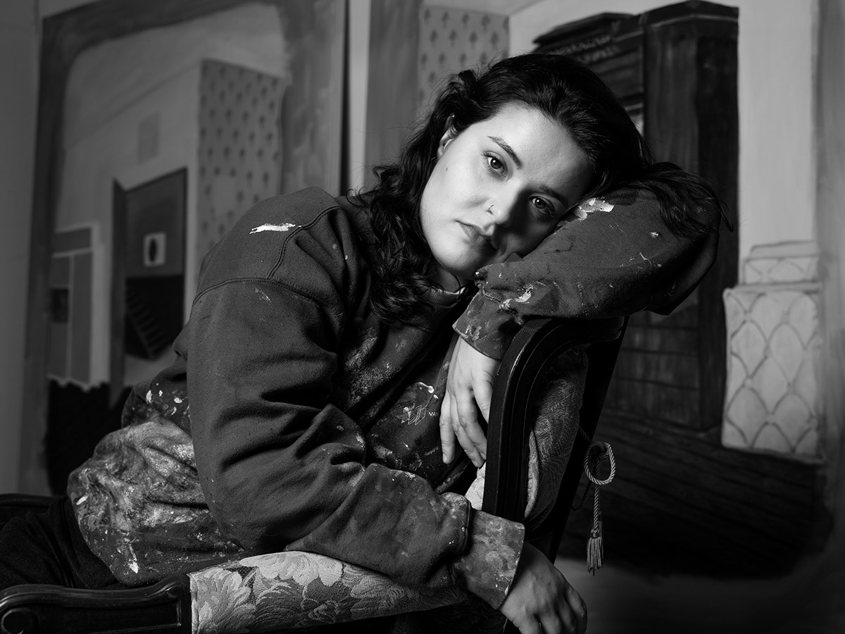 Robin de Puy, Elma Čavčić (30) was nog maar een baby toen ook de zogenoemde ‘safe area’ Žepa viel, kort na Srebrenica (van Elma Čavčić zelf zal er in de expositie bij FOTODOK ook eigen kunst te zien zijn)