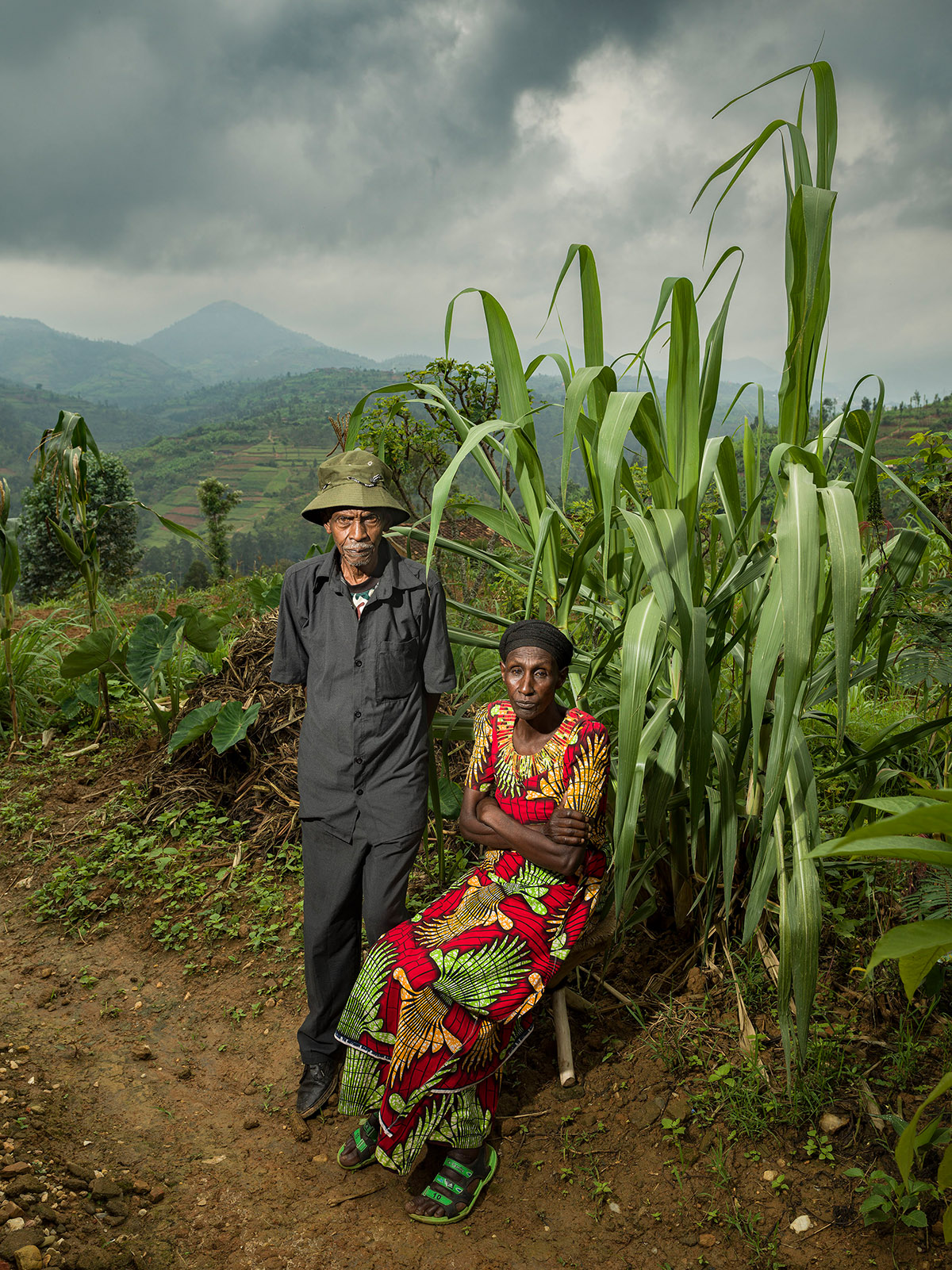 Jan Banning, Liberatha Nyirasangewe (70) en Alphonse Kanyemera (78), slachtoffer en dader van de genocide in Rwanda