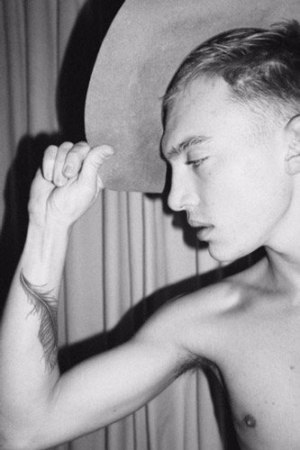 Barry Marré, The last boys (3) - Photography, Fujicolor Crystal Archive Type DPII, with anti reflex plexiglass and dibond, 2013, 20 x 30 cm, ed. 5 + 2 AP