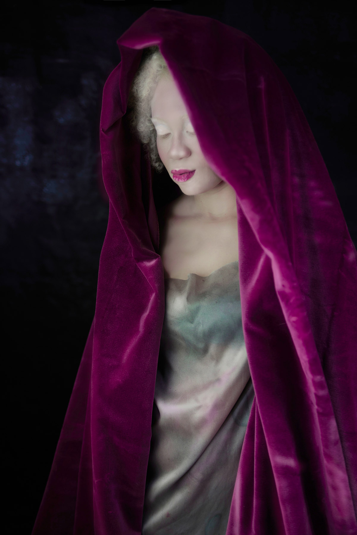 Dropping the veil Barbara Vandendriessche