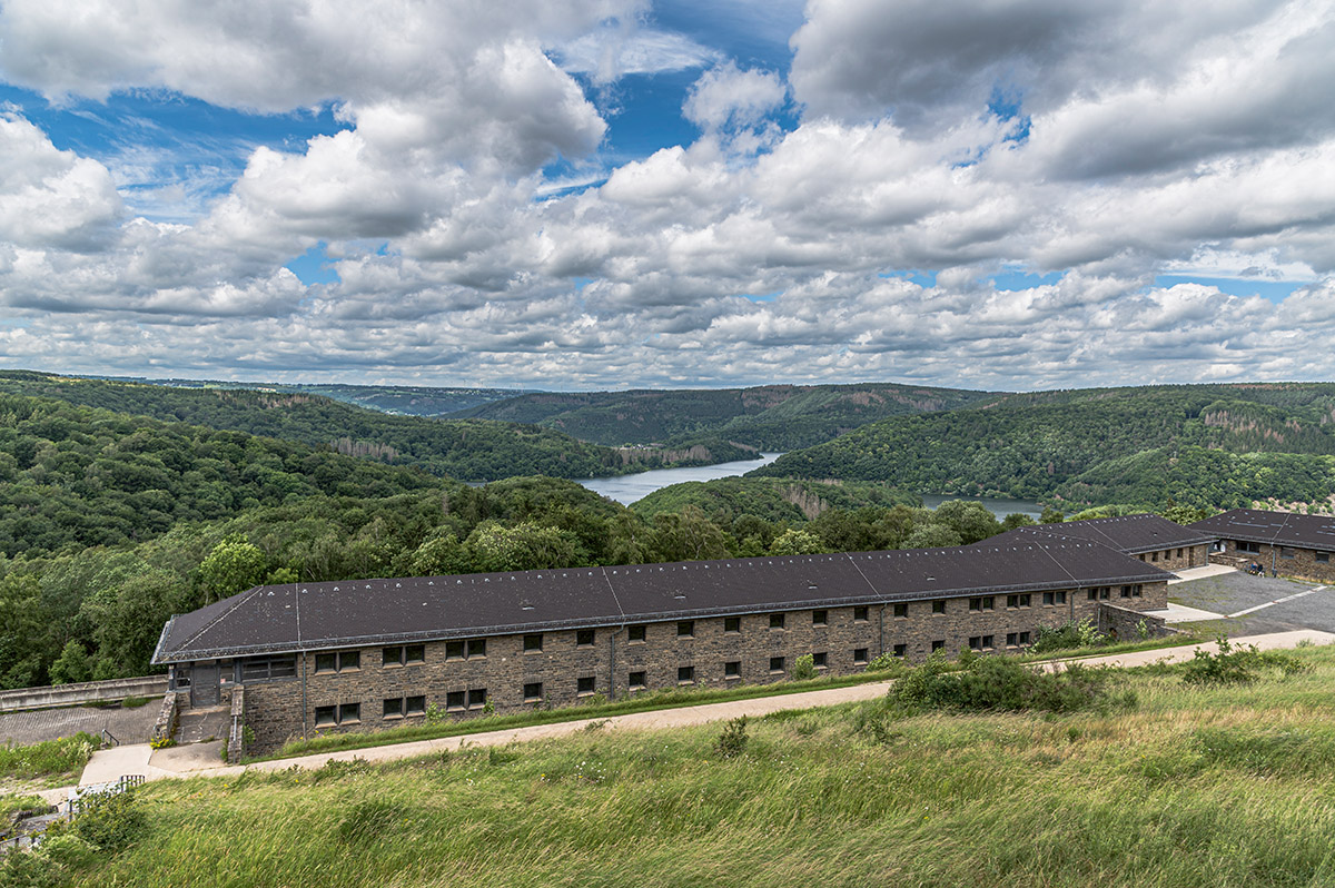 Rolf Baas en Ad van Liempt, Hier is het gebeurd