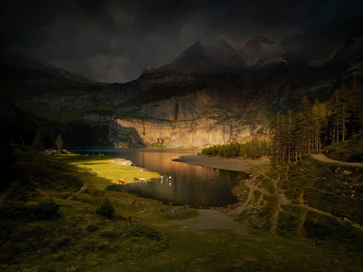 Lars van den Brink, Behind the day, Oeschinensee, Zwitserse Alpen