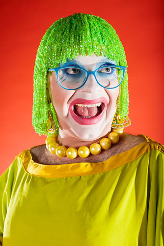 Laura Chen, Killer Queens