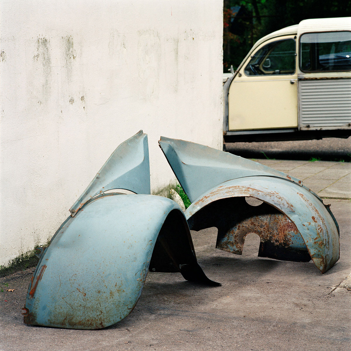Jacquie Maria Wessels, Garage Still #10.7/2017 Amsterdam, the Netherlands