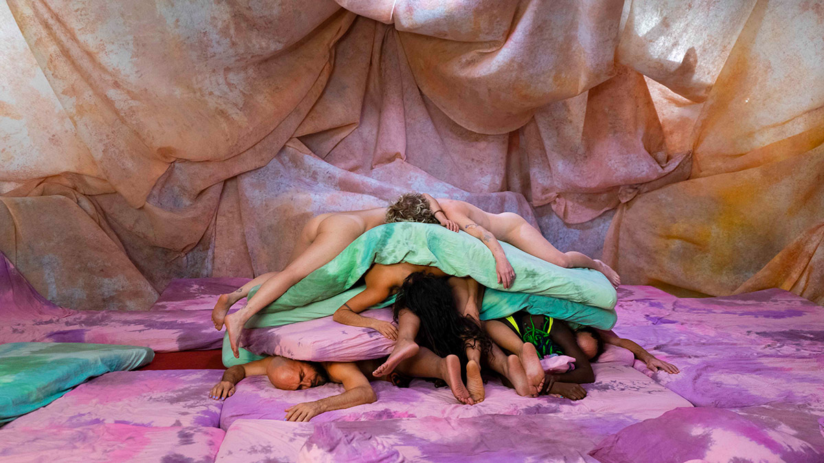 Melanie Bonajo, When the body says Yes, 2022, photo Sydney Rahimtoola, Courtesy the artist and AKINCI