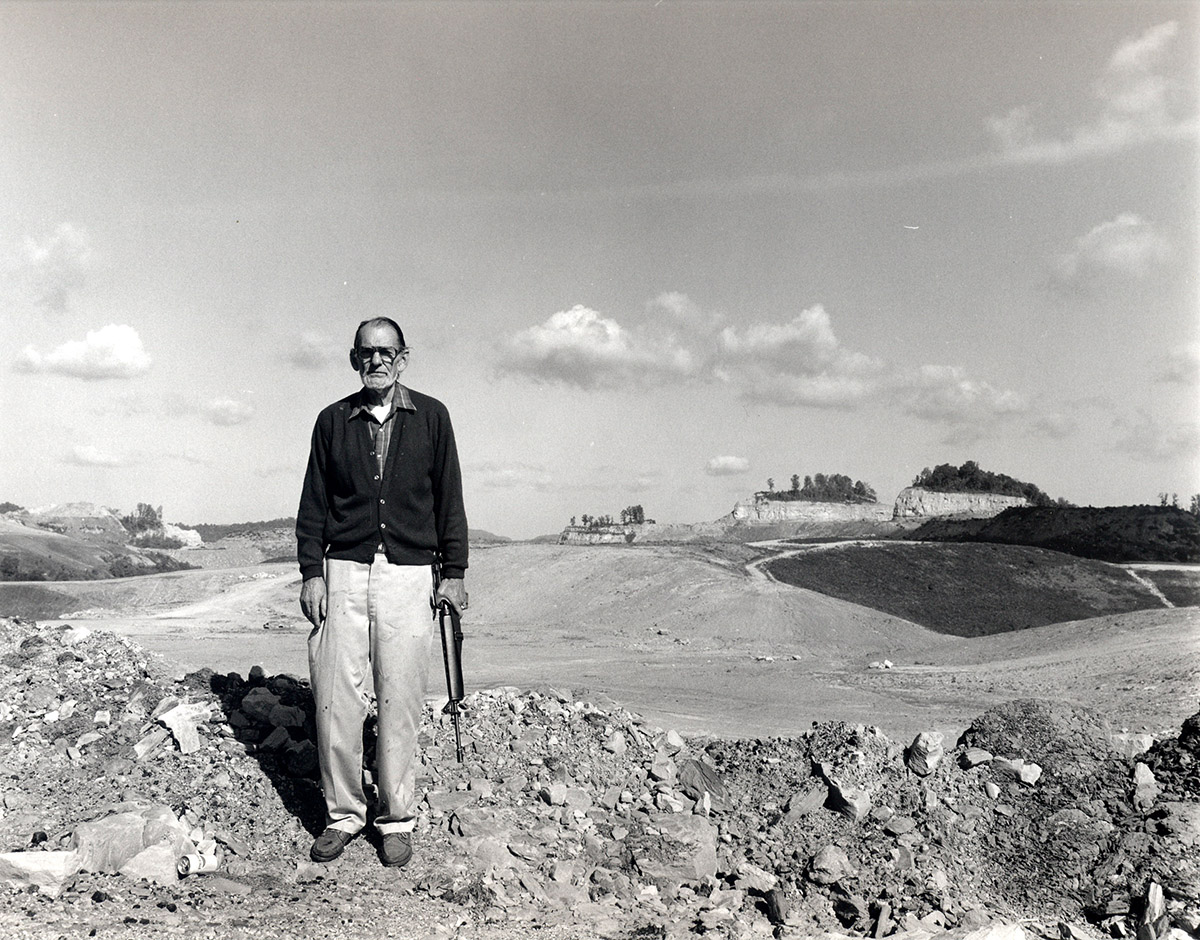 Bertien van Manen, Moonshine, Joe Begley, Anti Stripminer, Black Mountain, 1988