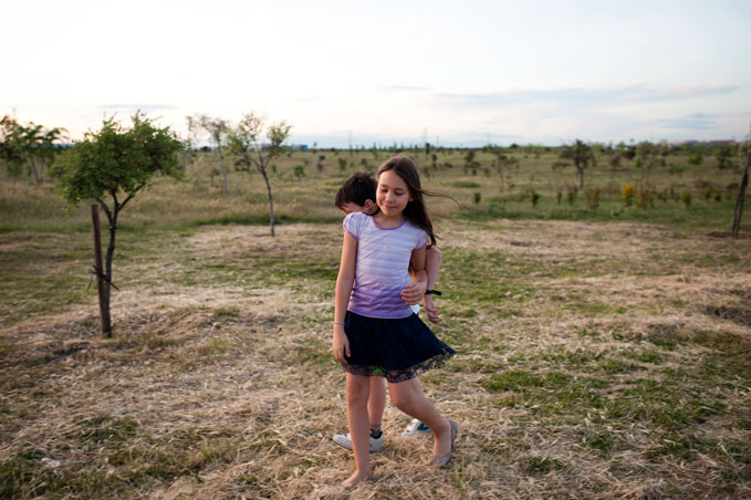 Marika Puicher, Ella (she)