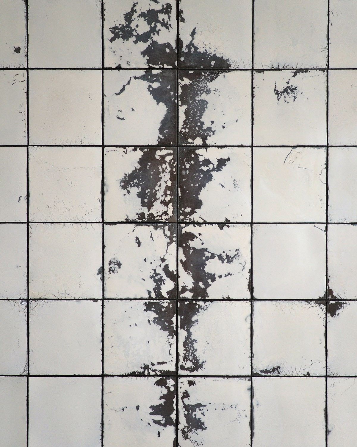 Tjitske Oosterholt, Break Apart, 2023 detail, 65 x 48 cm