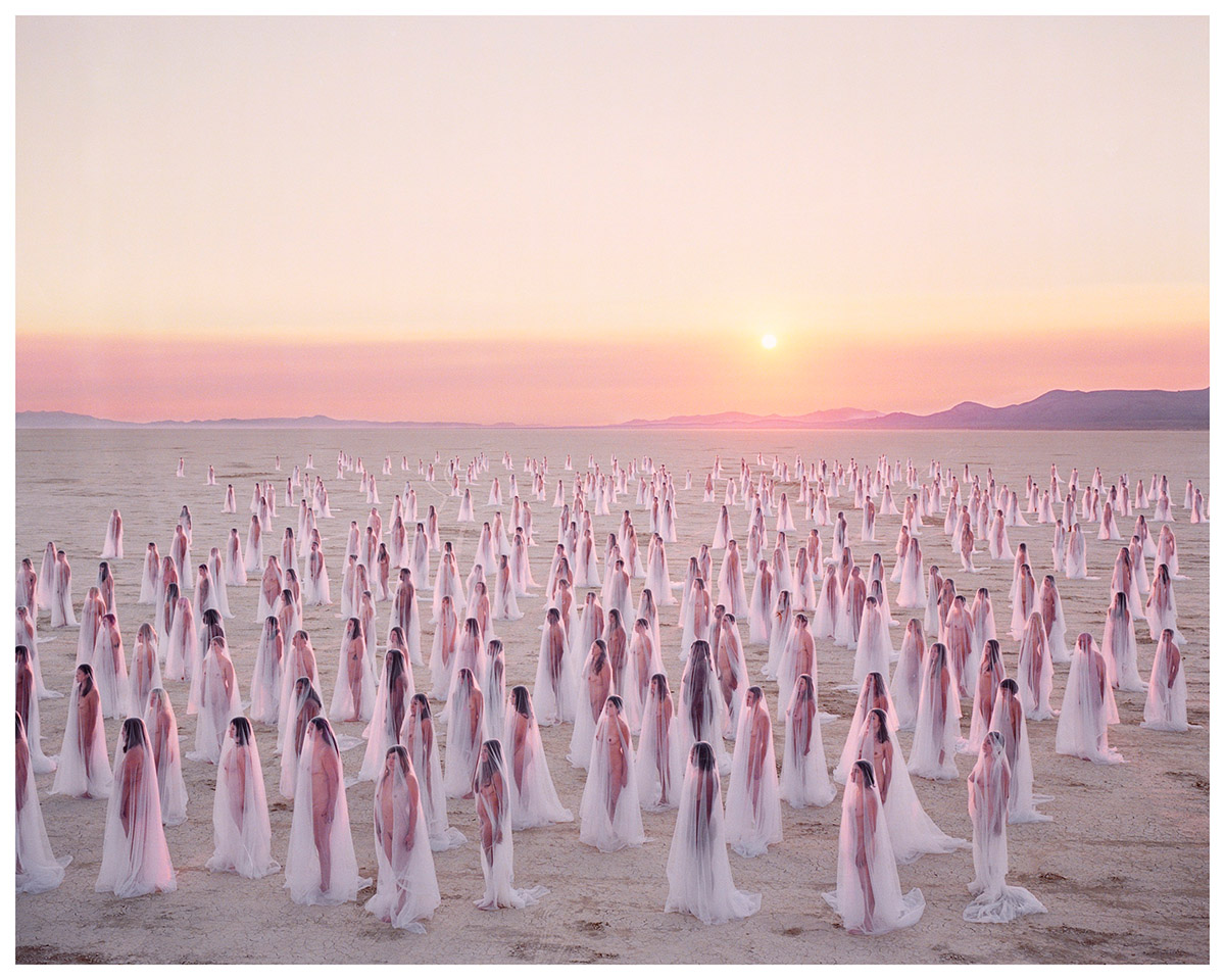 Spencer Tunick, Desert Spirits 3 (Nevada), 2013, Courtesy Reflex Amsterdam