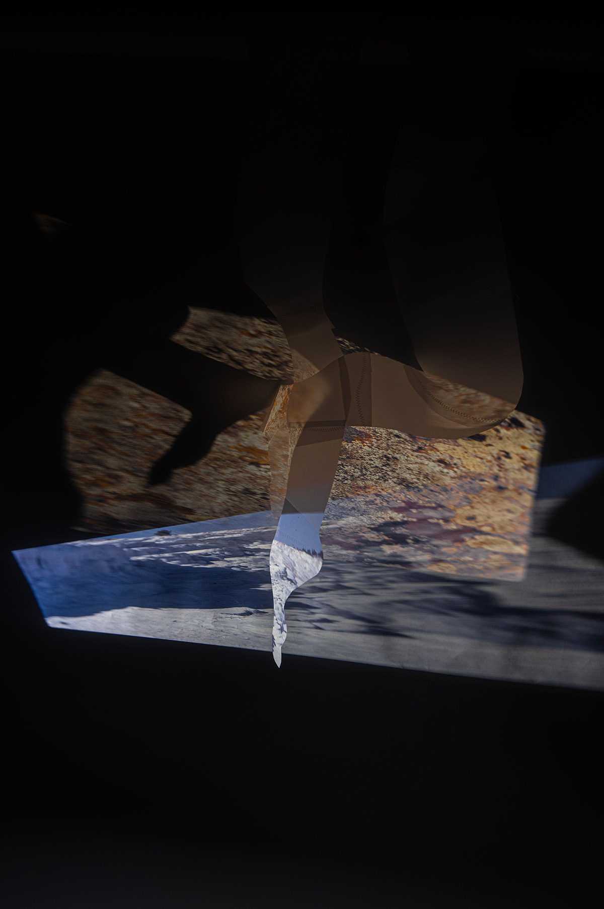 Jasmijn Duterloo, Superposition