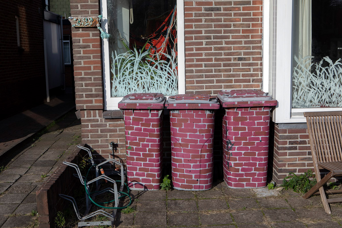 Jan Dirk van der Burg, Klikos in Wijk aan Zee