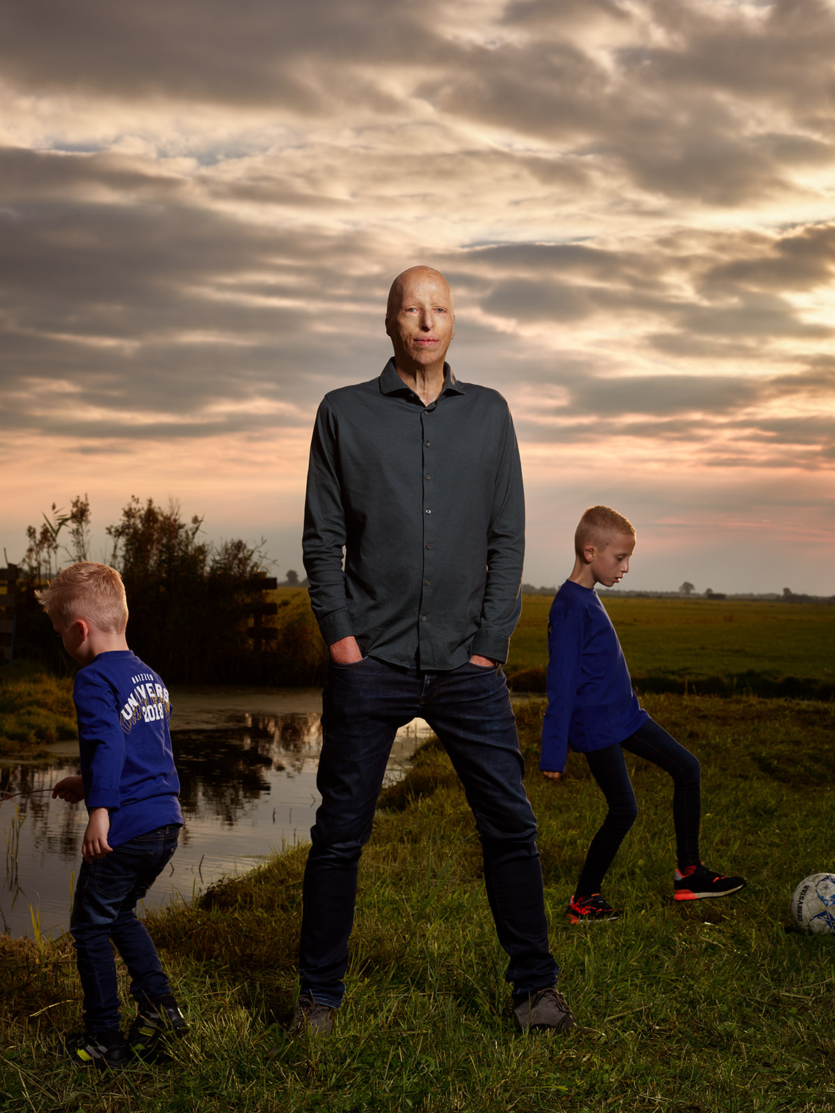 Suzan van de Roemer, Lou, 2025