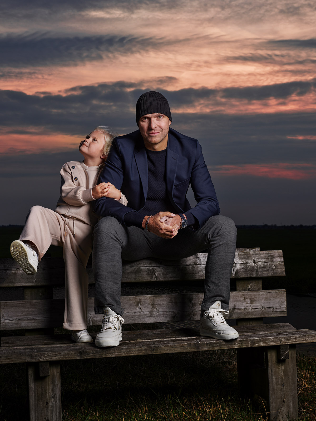 Suzan van de Roemer, John, 2025