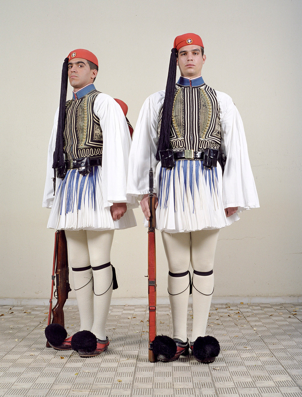 Charles Fr&eacute;ger, Evzones Greece uit de serie Empire, 2005