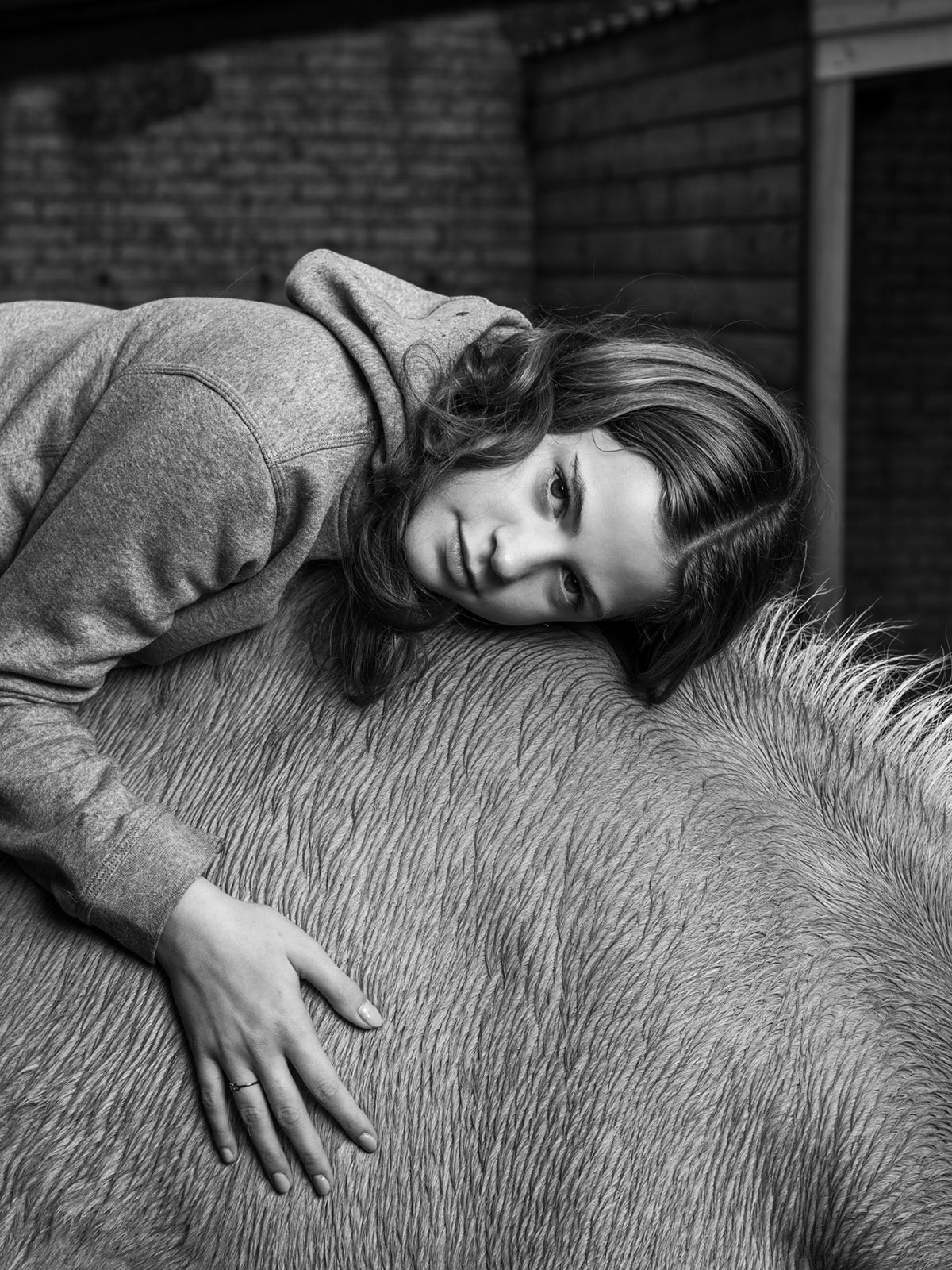Robin de Puy, Waters, Elle, courtesy The Ravestijn Gallery