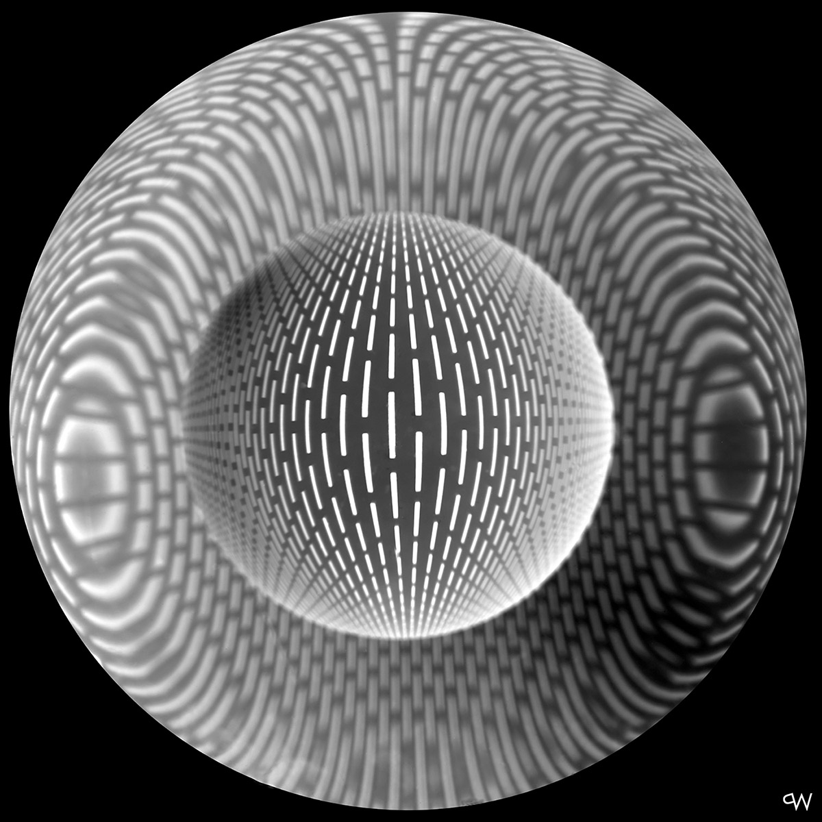 Pim Westerweel, Circle in/out 1972, Glanzend Chromogenic Print, Fujicolor Crystal Archive Paper, 30x30 cm, Ed. 1/25, 95 euro