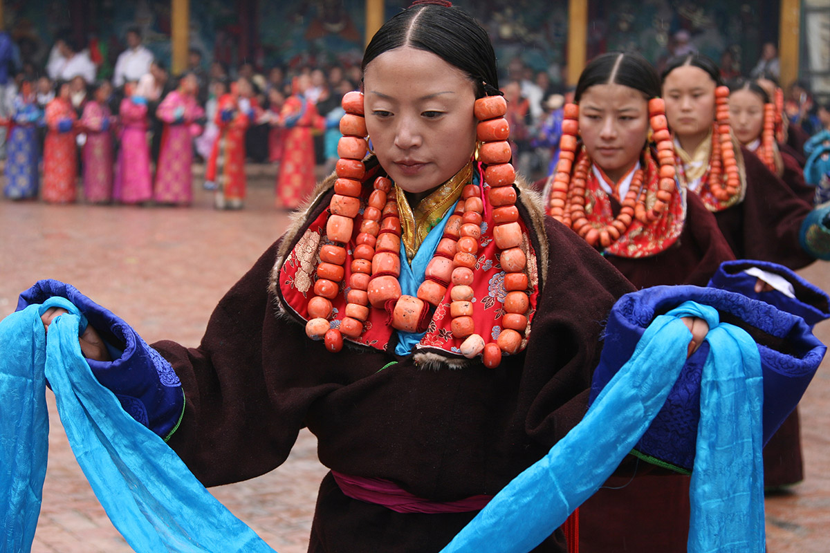 Ronnie Dankelman, Concentratie tijdens een sjamanenfestival in Repkong in China