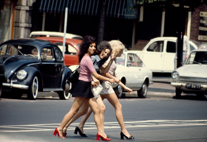 Ed van der Elsken, Beethovenstraat, Amsterdam (1967), Nederlands Fotomuseum.